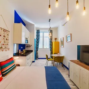 Shell 26m2, 120m Vieux-port, Clim, Wifi, Acces Autonome Avec Code Apartment